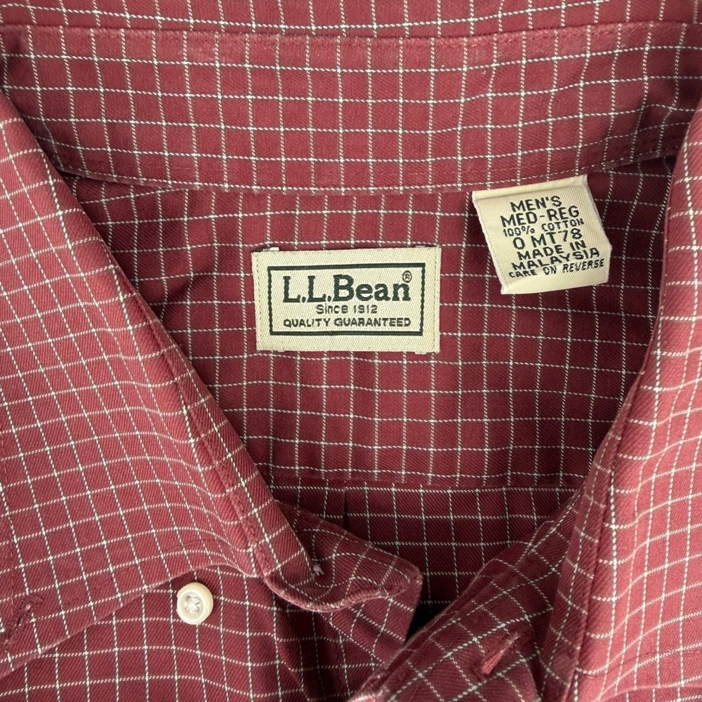 LL Bean Mens 2 Pack Button Down Shirts Medium Red Blue Grid Cotton OMT78 - Picture 2 of 9